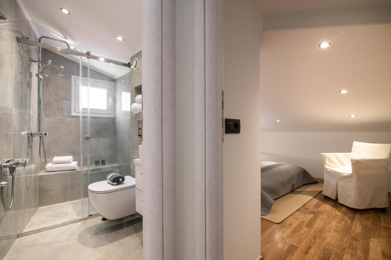 Minimal Loft With Sea View Over Zakynthos Harbor! Екстер'єр фото