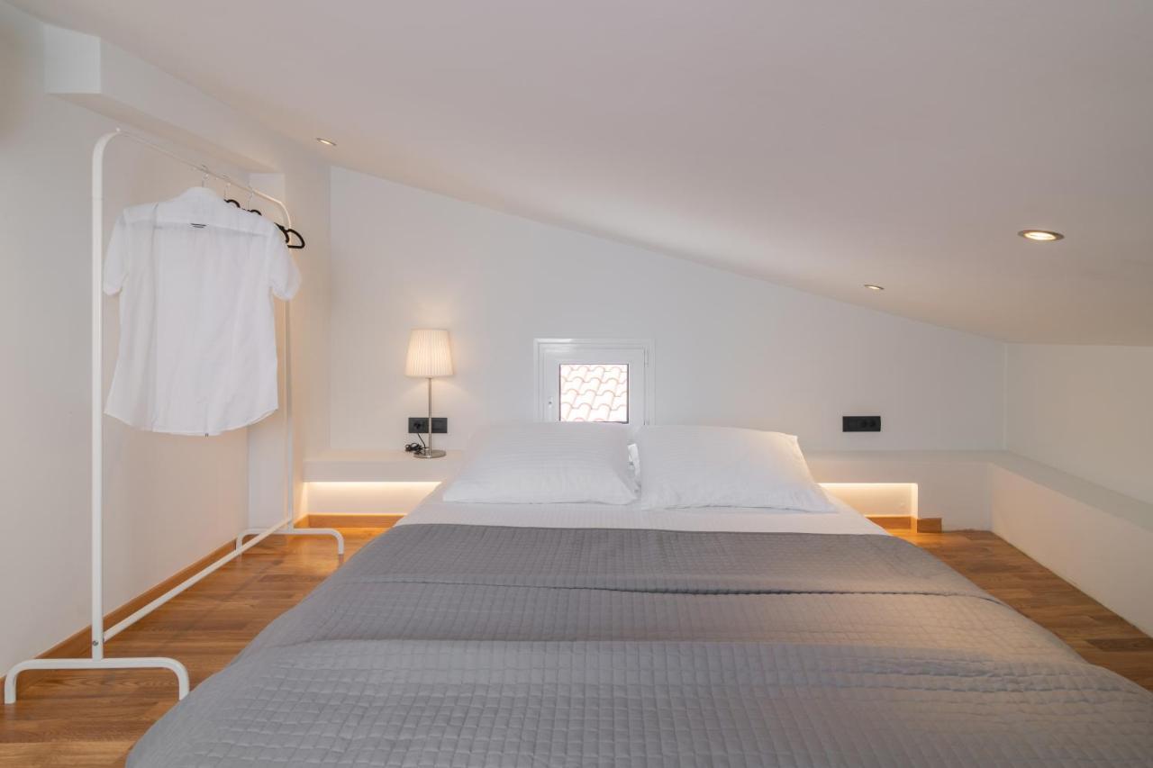 Minimal Loft With Sea View Over Zakynthos Harbor! Екстер'єр фото